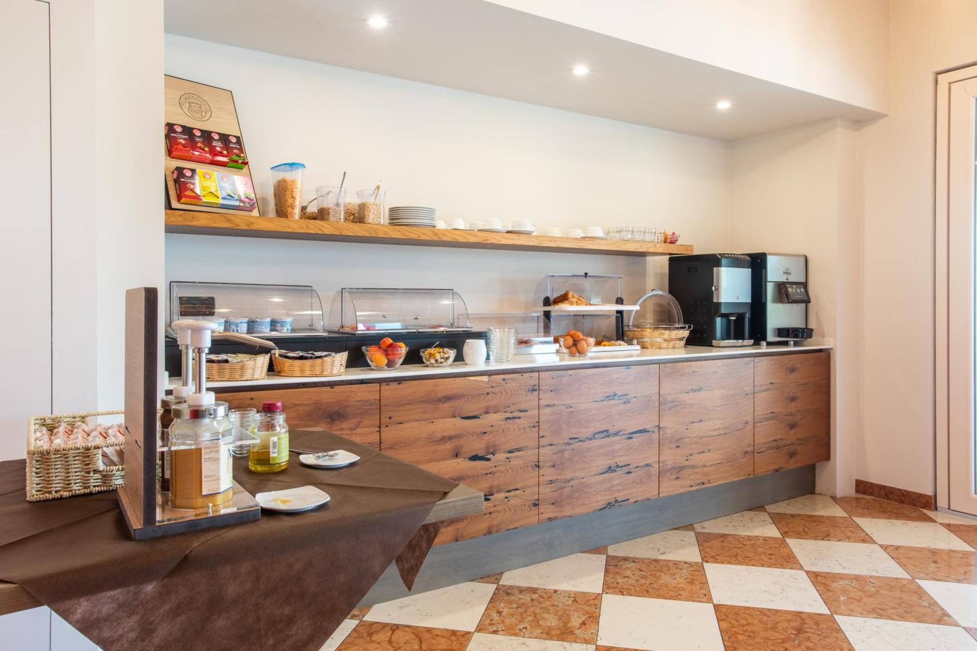 B&B Ca' Marognole Caprino Veronese Exterior photo