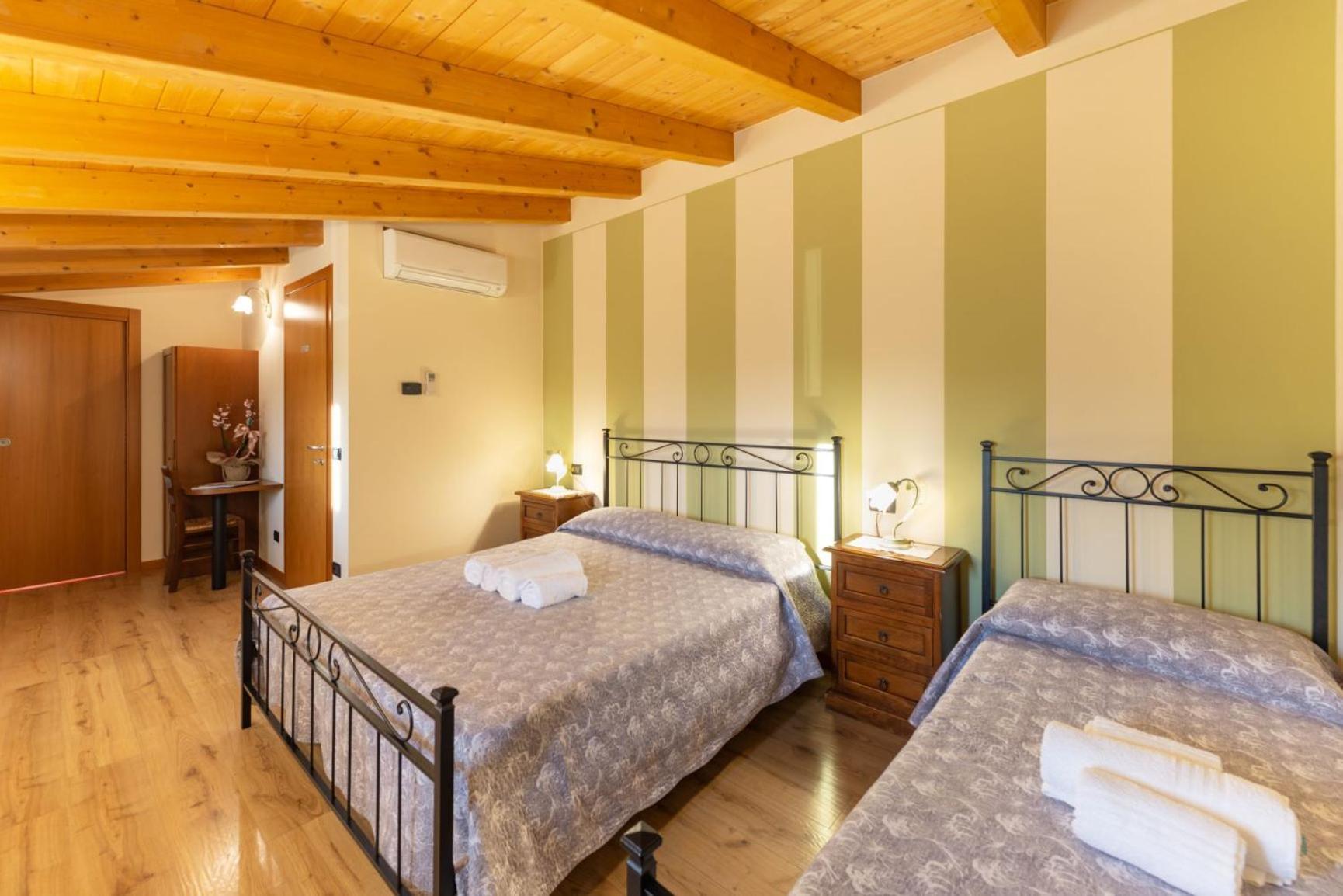 B&B Ca' Marognole Caprino Veronese Exterior photo
